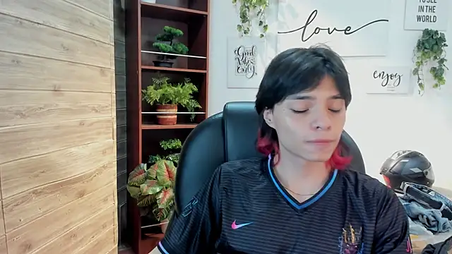 Chat XXX ao vivo de coby_cum
