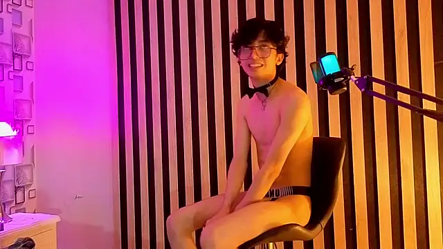 Živý XXX chat Twink_Sebas7