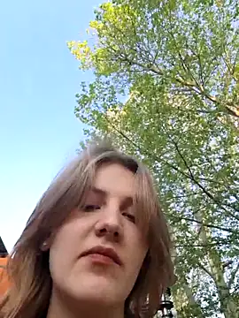 mooniekiss – Naživo XXX chat
