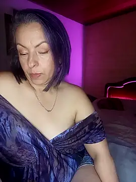 Leidy_Brenda élő XXX-chatje