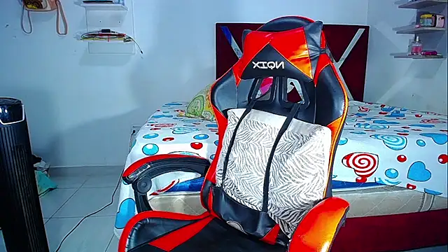 DanisaBrown Chat XXX live