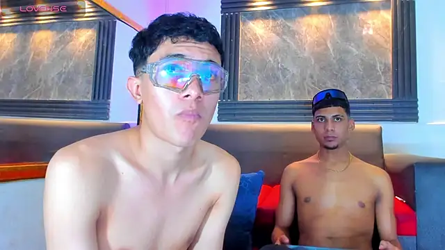 Chat +18 de Yeff_26 ao vivo