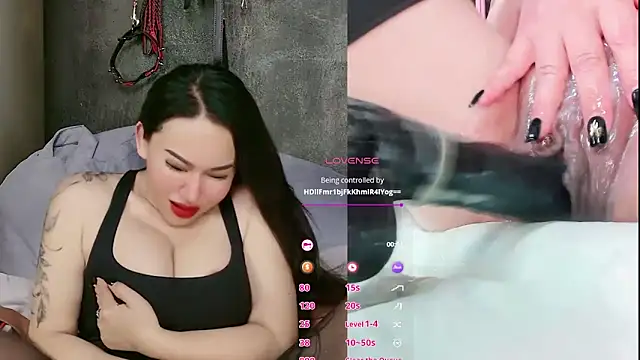 ladyfengyeS010's Live XXX Chat