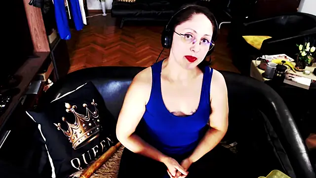 Chat XXX en directo de Imperatriza