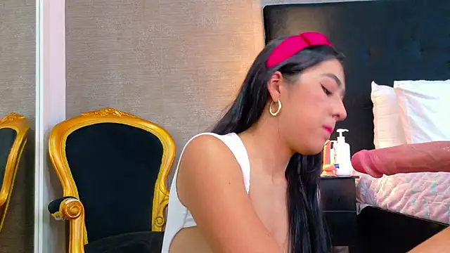 MiaFoster01 Chat XXX in diretta