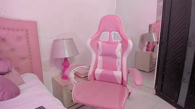 Živý XXX chat LindaaCherry
