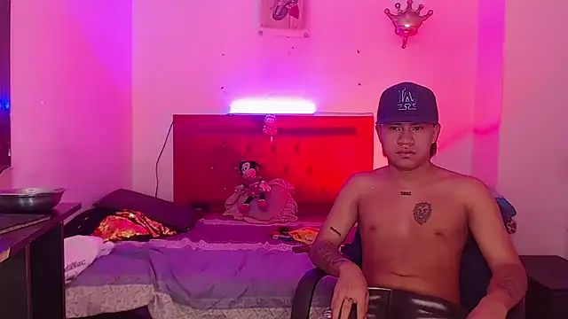Chat +18 de cellesthee ao vivo