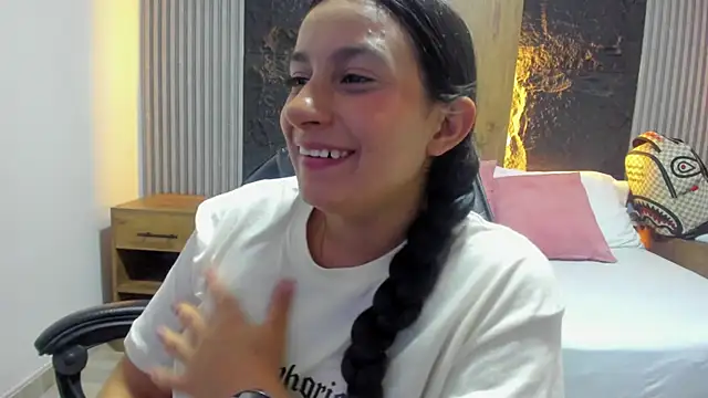 kira_relish Chat XXX live