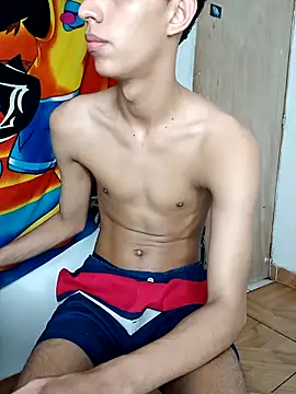 Alayn_sexy_ayesのウェブカメラショー
