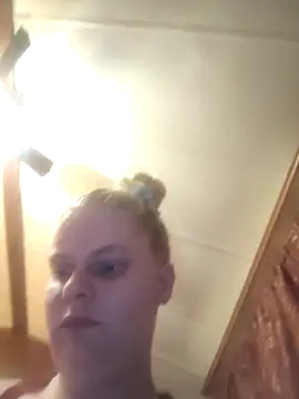 BadAssBitchMakayla Live XXX-Chat
