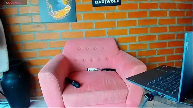 Badwolf818_ – Live XXX-chat