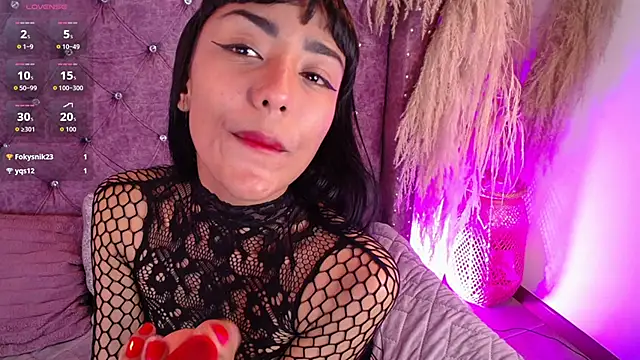 Violet_Garden_1 Chat XXX in diretta