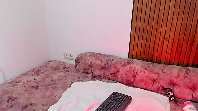 lysbani's Live XXX Chat