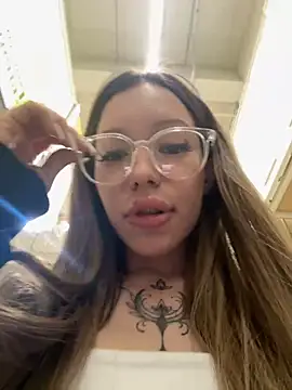 StreetCelebrity – webcam-show