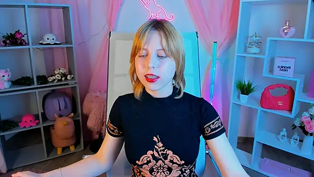 Chatroom XXX en direct de VivienneHebert