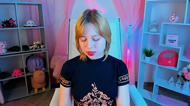 VivienneHebert Chat XXX live