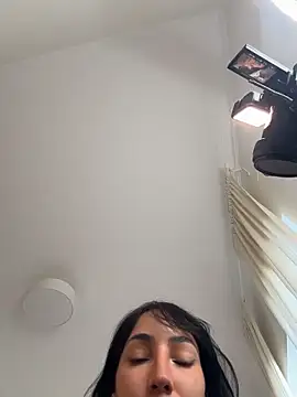 Violett_brayのライブXXXチャット