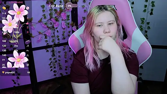kitsune_little live XXX chat