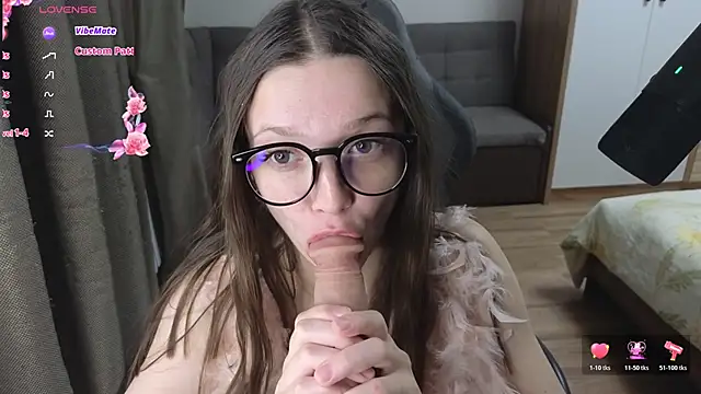 Tender-Mia's Live XXX Chat