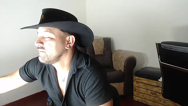 AlejoMoretti Show Webcam