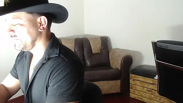 Webkamerová show AlejoMoretti