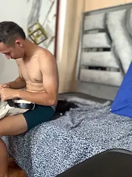 دردشة Antonella_And_Thiago الجنسية المباشرة