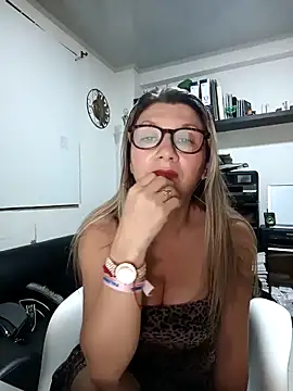 Sussy50's Live XXX Chat