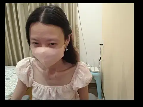 Lil-Cherries Live XXX-Chat