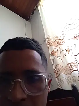 Chat +18 de Mama_Y_Stuard ao vivo