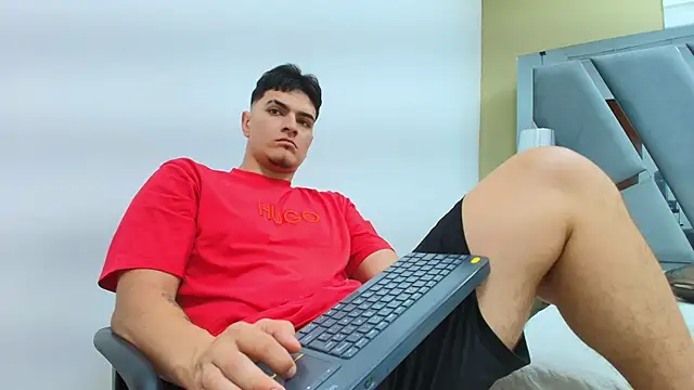 DAVID_VICTORIAA's Live XXX Chat