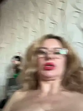 Chat +18 de Tania201243 ao vivo