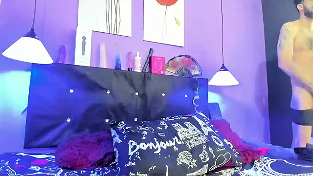 Chat +18 de Karim_mansur ao vivo