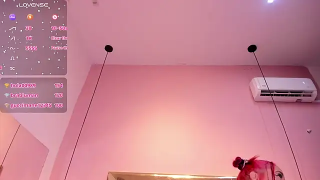lorena_gomezz1 Show in webcam