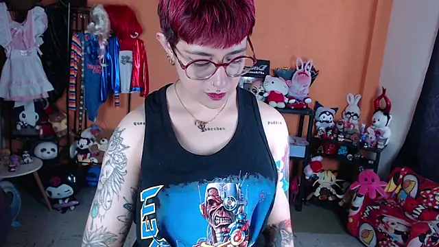 MissMiia2 Chat XXX live