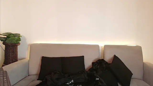 Chat +18 de DAKOTA_SAKURA ao vivo