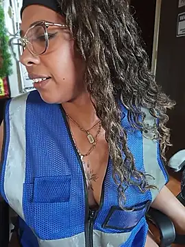 Ivon_Cn Webbikameraesitys