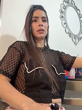 Mau_White's Live XXX Chat