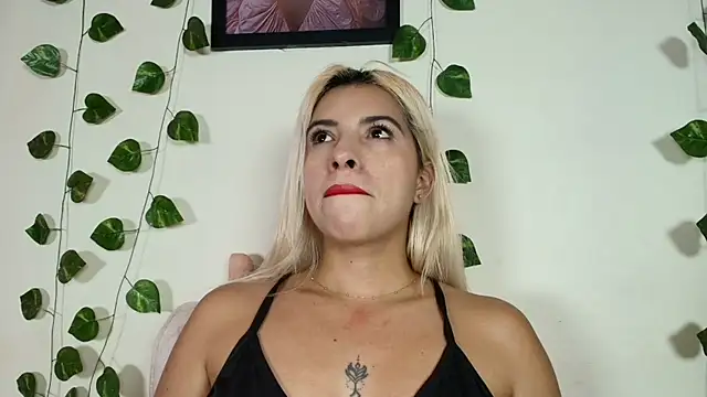 Czat XXX na żywo – Barbiie_98