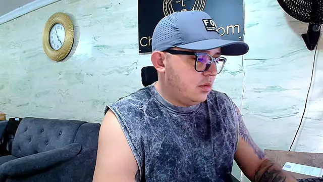 maximo_daddy 网络视讯表演