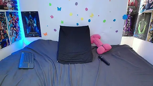 XXX chat uživo modela AlannisSweet