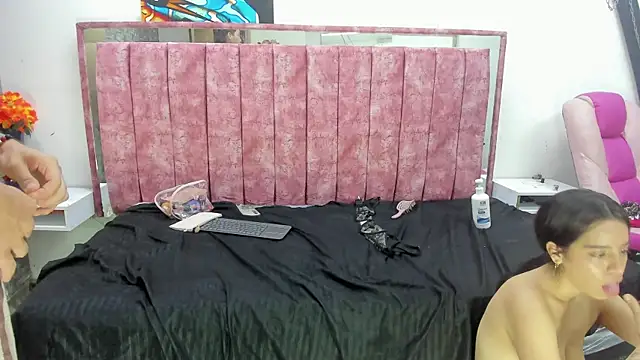 دردشة lucy_78_sweet الجنسية المباشرة