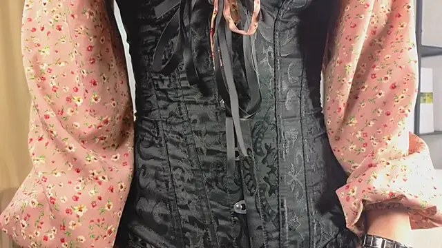 XXX chat uživo modela NerixalVire