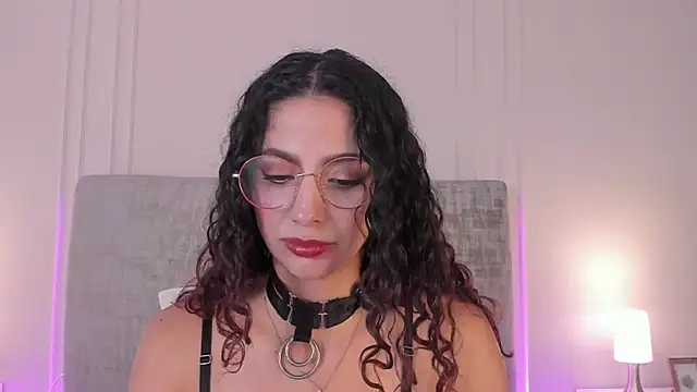 Angel-bells Chat XXX in diretta