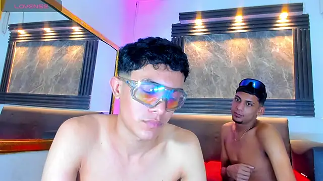 Yeff_26 webkamerás műsora