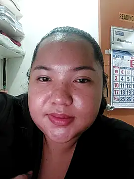 LianaCruzado Pertunjukan Webcam
