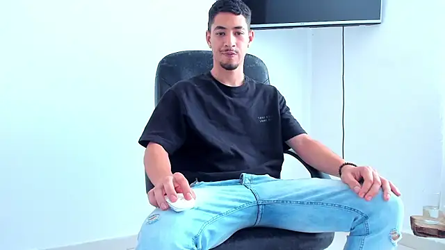 Chandler_ken 라이브 XXX 채팅