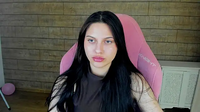 XXX chat uživo modela AliceVersal
