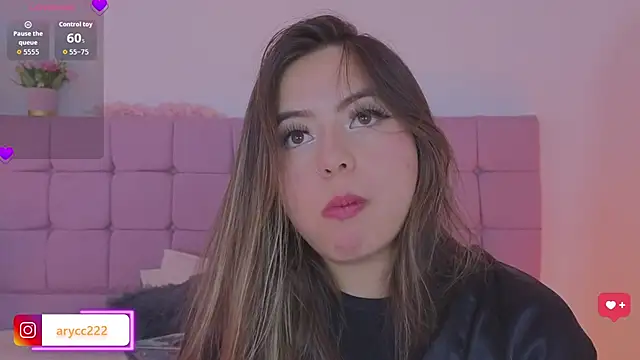 Chatroom XXX en direct de arycooper_