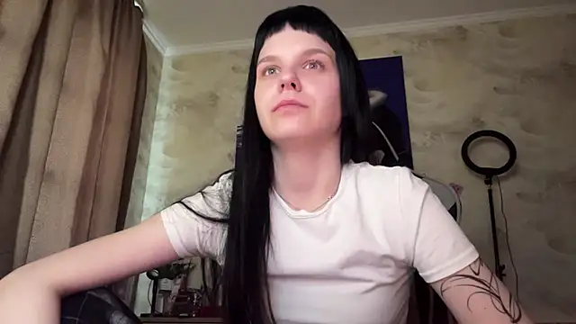 Онлайн чат XXX Alice_qte