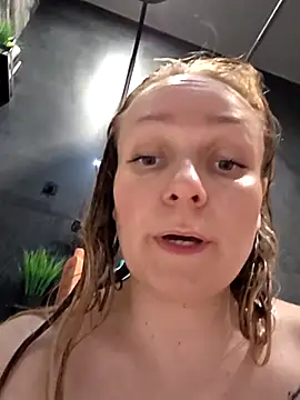 Bondgirl_013's Live XXX Chat